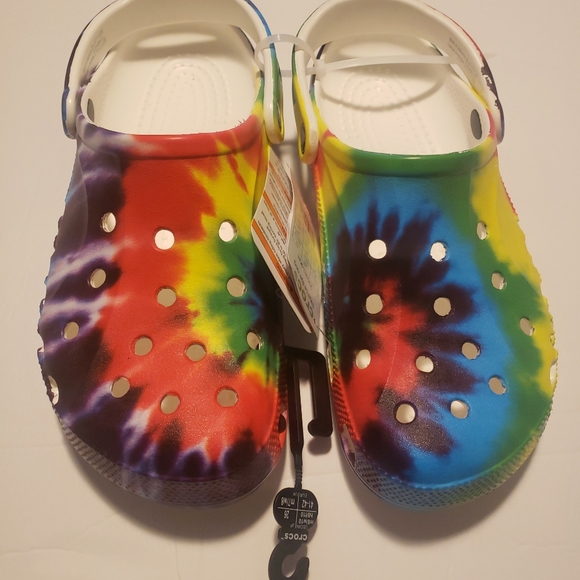 Crocs - Picture 10 of 12